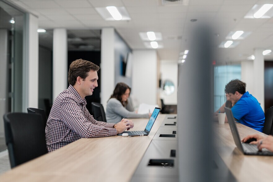 More Photos Of 4001 Technology Dr, Angleton Coworking Space