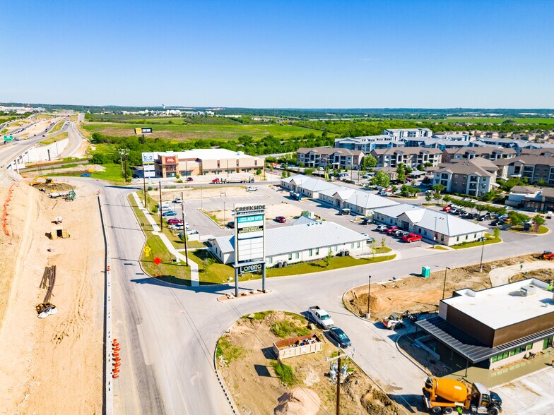 More Photos Of 7323 N Loop 1604 E, San Antonio Office For Sale