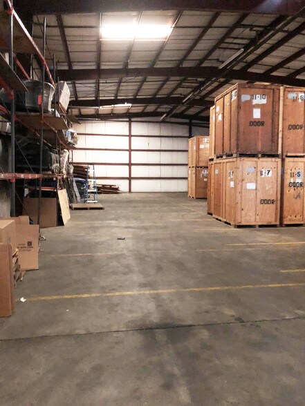 More Photos Of 251 Poe St, Fayetteville Warehouse For Lease