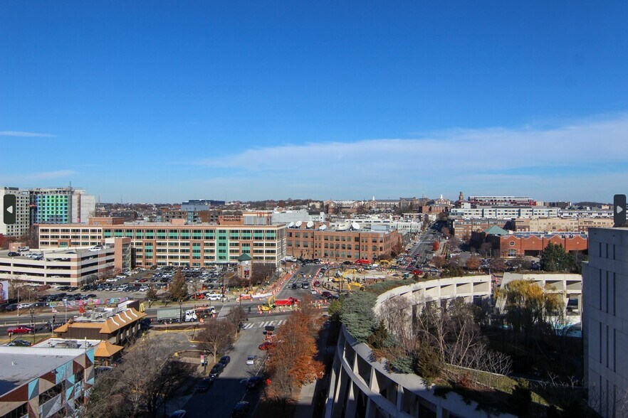 More Photos Of 1275 1st St NE, Washington Office For Lease