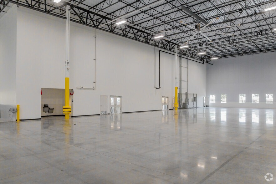 More Photos Of 6422 E Campus Dr, San Antonio Unknown For Lease