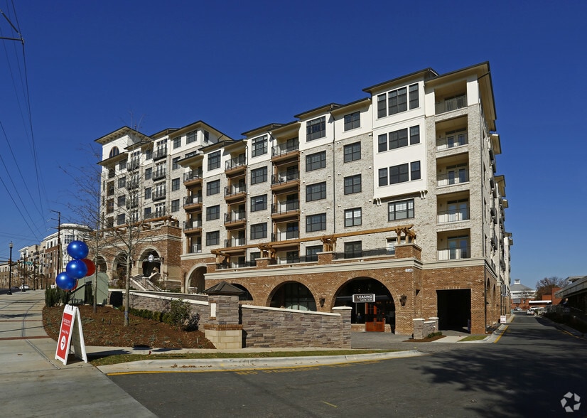 More Photos Of 2118 Clark Ave, Raleigh Apartments For Lease