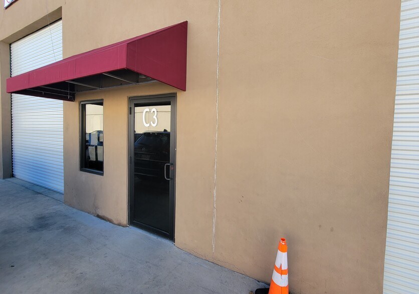 More Photos Of 6501 Ashcroft Dr, Houston Industrial For Lease