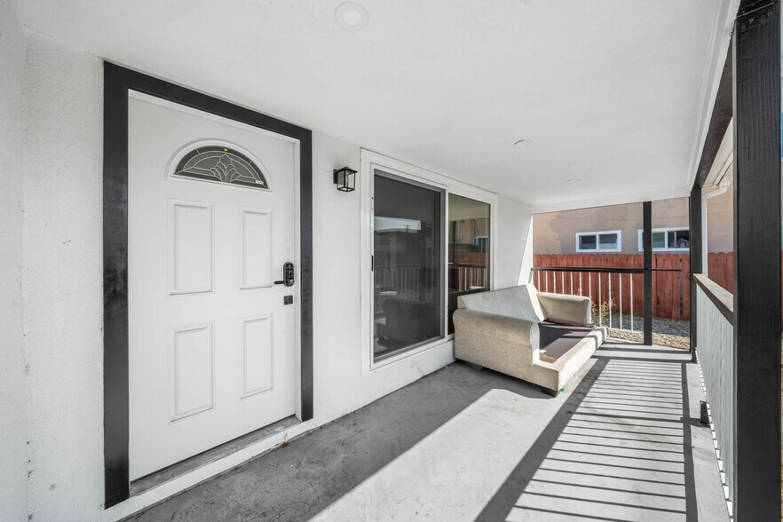 More Photos Of 3515 W Commonwealth, Fullerton Multifamily For Sale