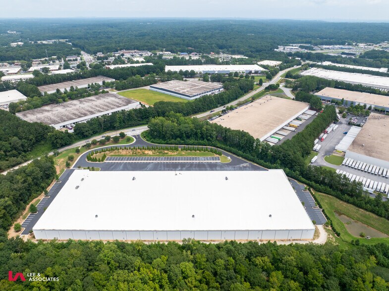 More Photos Of 2601 Skyview Dr, Lithia Springs Distribution For Lease