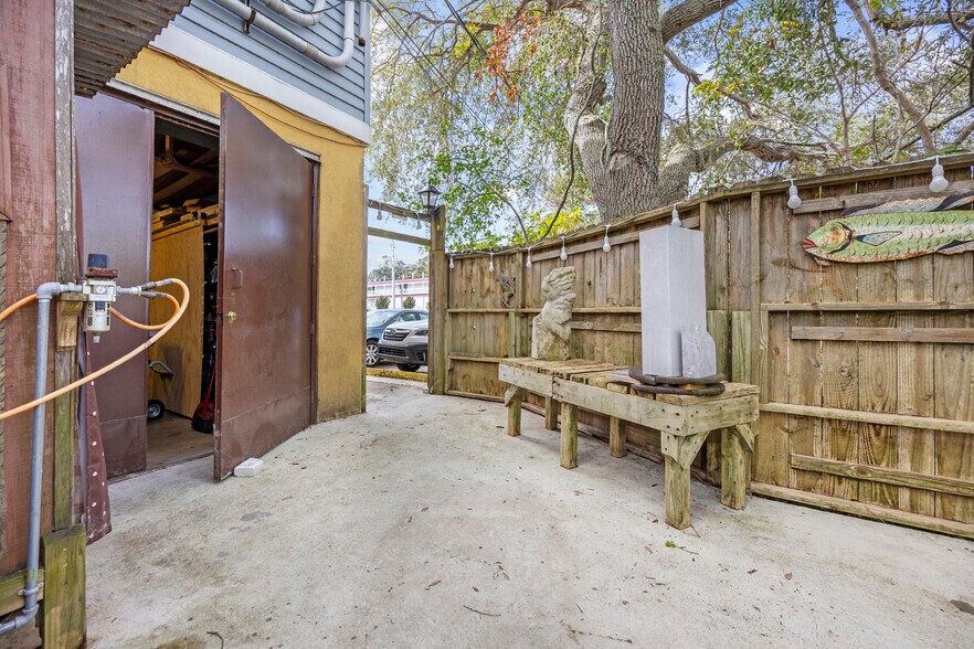 More Photos Of 601 S Ponce de Leon Blvd, Saint Augustine Office Residential For Sale