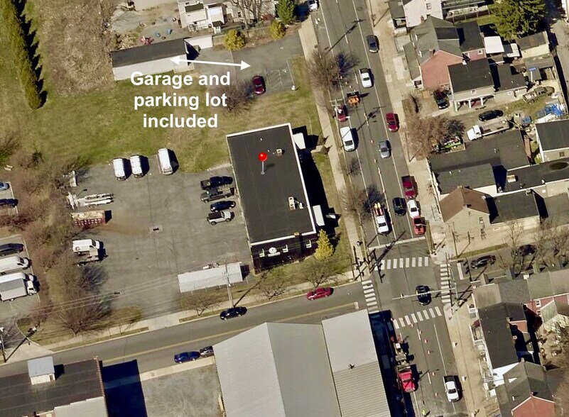 More Photos Of 624 S Prince St, Lancaster Flex For Sale