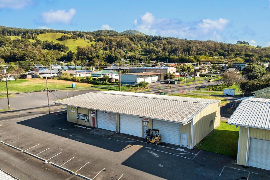 More Photos Of 64-1013 Mamalahoa Hwy, Kamuela Storefront Retail Office For Sale