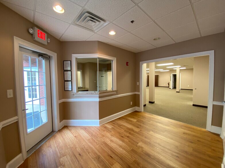 More Photos Of 1500 Oglethorpe Ave, Athens Medical For Lease
