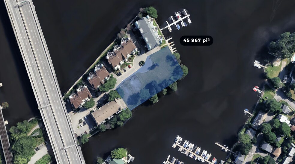 Primary Photo Of Rue de l'Île-Bellevue, L'Île-Perrot Land For Sale