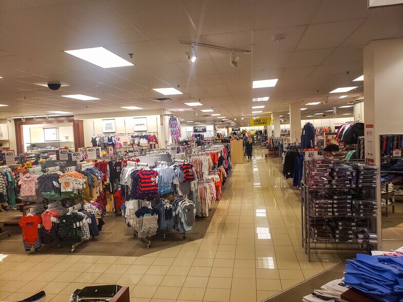 More Photos Of 1050-1056 S Bishop Ave, Rolla Storefront For Sale