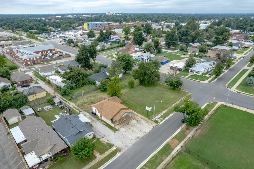More Photos Of 230 SW 27th St, Oklahoma City Office Residential For Sale