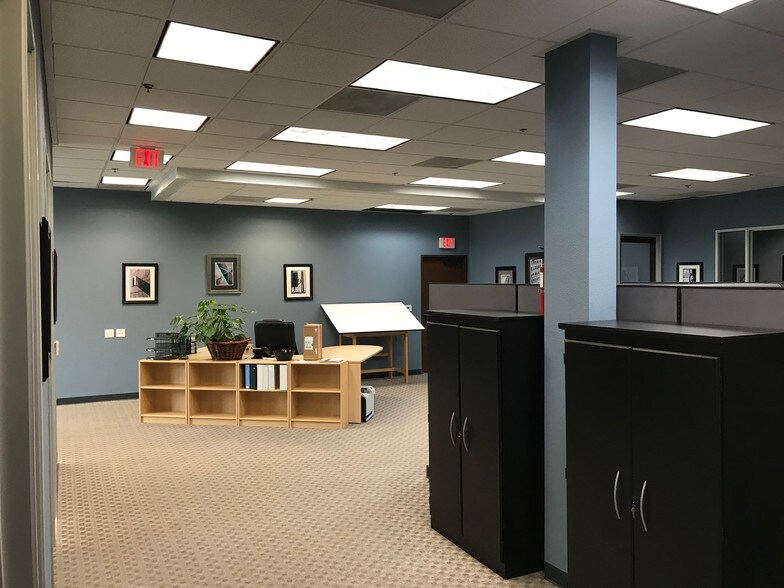 More Photos Of 209 Avenida Fabricante, San Clemente Office For Lease