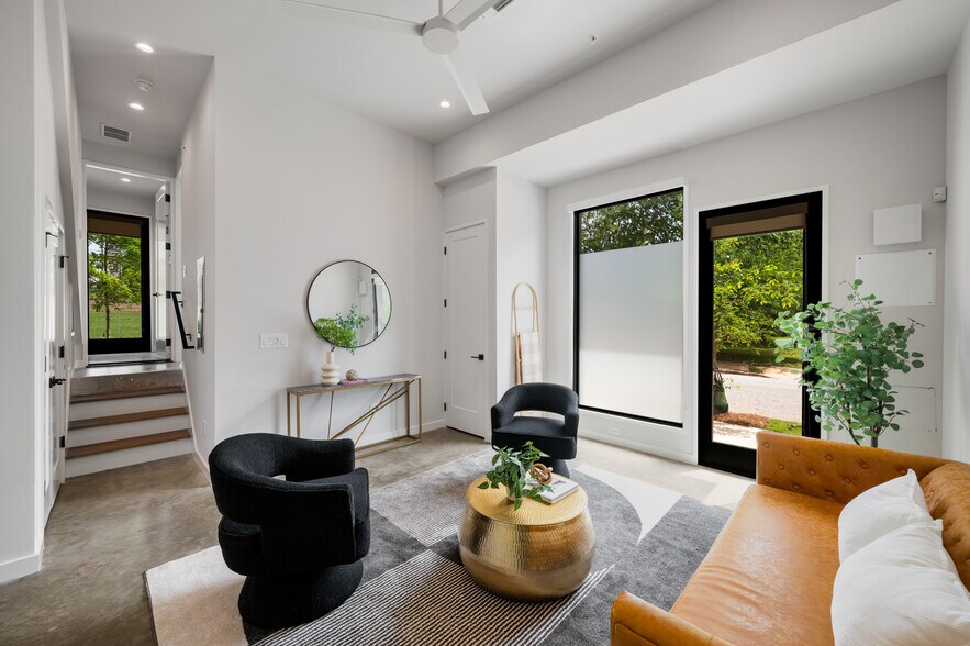 More Photos Of 105 Georgia Ave SE, Atlanta Apartments For Sale