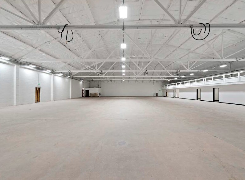 More Photos Of 10521-10579 Dale Ave, Stanton Warehouse For Lease