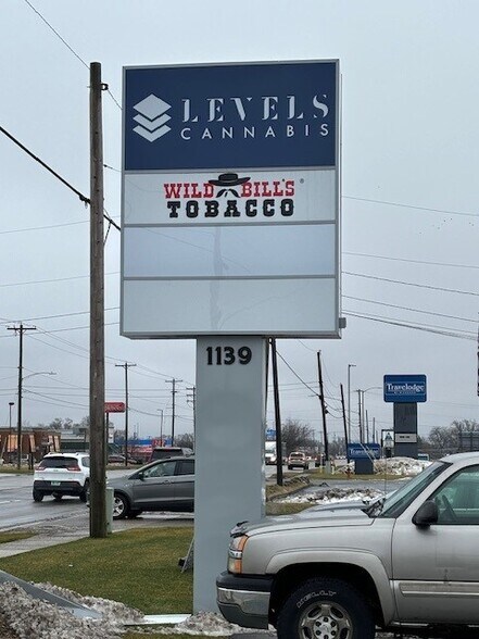 More Photos Of 1139 S Centerville Rd, Sturgis General Retail For Lease