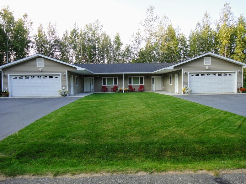 More Photos Of 801 Turner Dr, North Pole Apartments For Sale