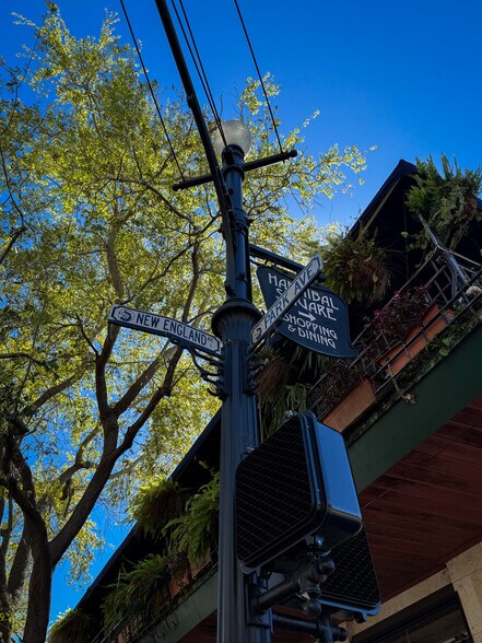 More Photos Of 306 S Park Ave, Winter Park General Retail For Lease