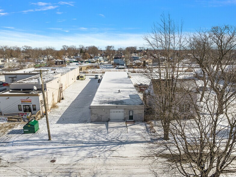 More Photos Of 123 Belle River Rd, Marine City Warehouse For Sale