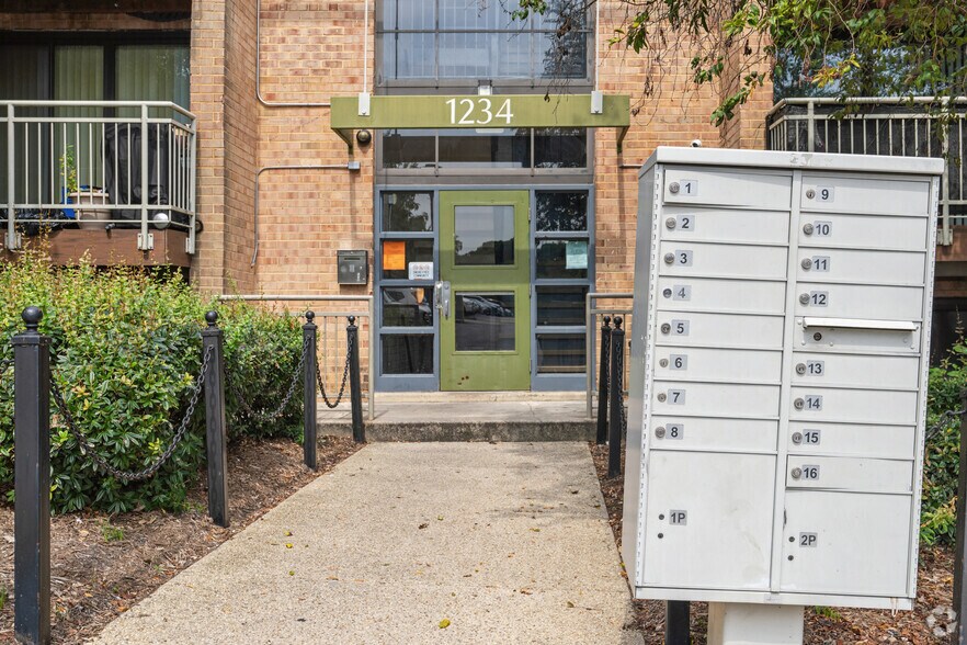 More Photos Of 1212 Southern Ave SE, Washington Apartments For Sale