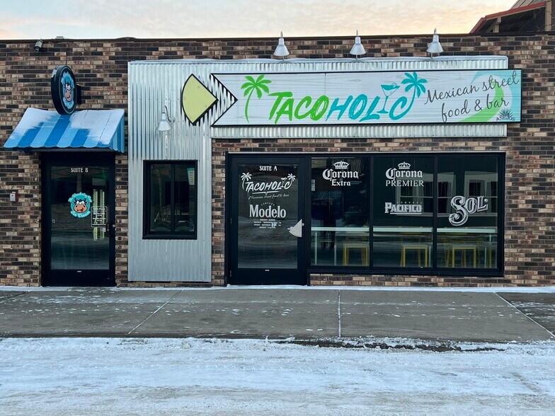 More Photos Of 14 N College Ave, Saint Joseph Storefront For Sale