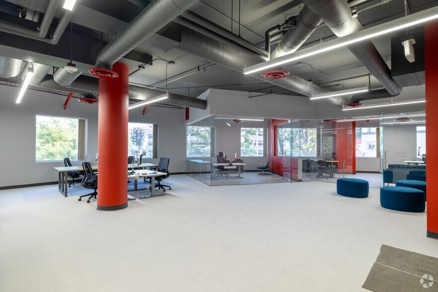 More Photos Of 215 N Marengo Ave, Pasadena Office For Sale