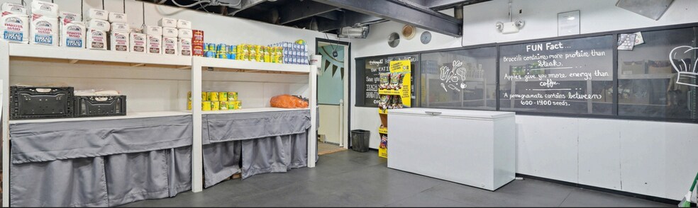 More Photos Of 730 E 21st St, Casper Flex For Sale
