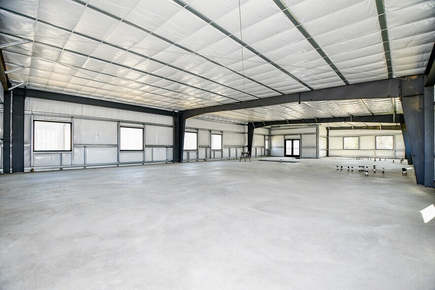 More Photos Of 5713 13th St, Katy Unknown For Lease