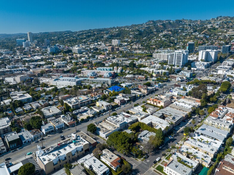More Photos Of 908-910 N La Cienega Blvd, Los Angeles Storefront Retail Office For Sale