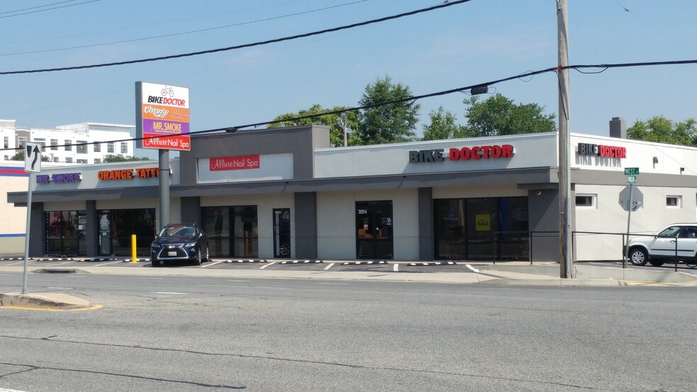 Primary Photo Of 2020 West St, Annapolis Unknown For Sale