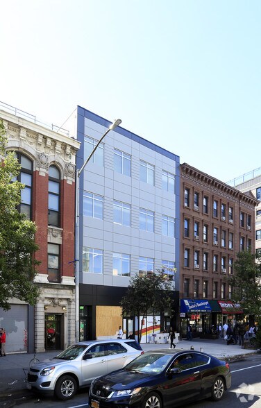 More Photos Of 286 Lenox Ave, New York Office For Lease