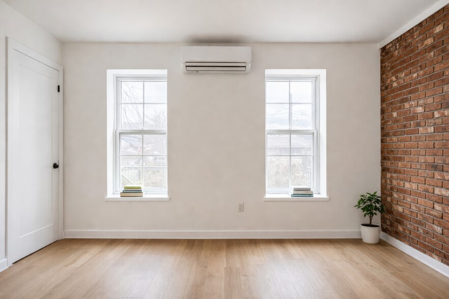 More Photos Of 208 Warren St, Hudson Apartments For Sale