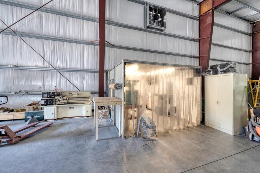 More Photos Of 3663 Southland Dr, Flowery Branch Warehouse For Sale