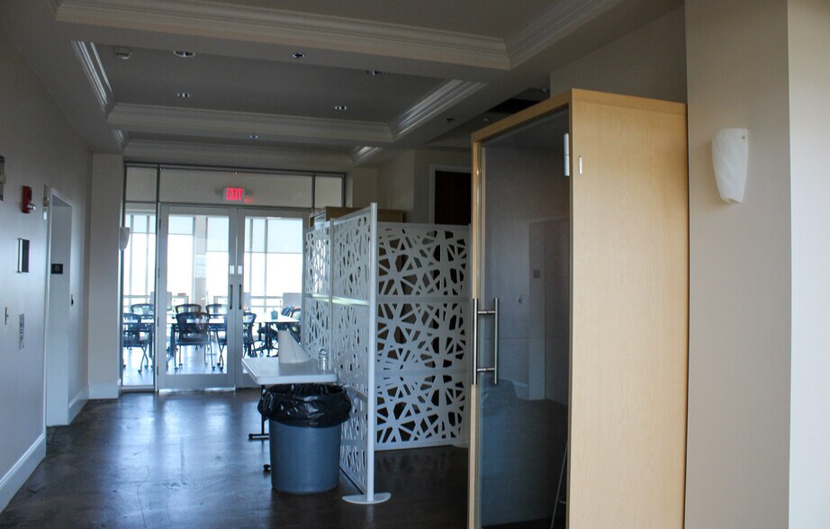 More Photos Of 100 Church St SW, Huntsville Office Residential For Sale