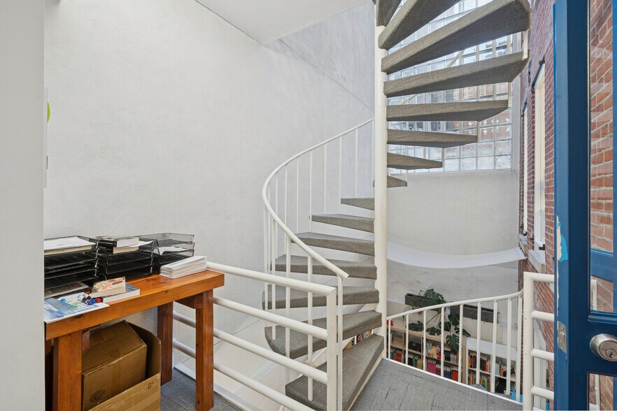 More Photos Of 215 Church St, Philadelphia Office Residential For Sale