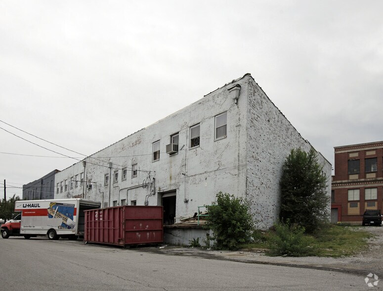 More Photos Of 1609-1619 North Broadway, Saint Louis Apartments For Sale
