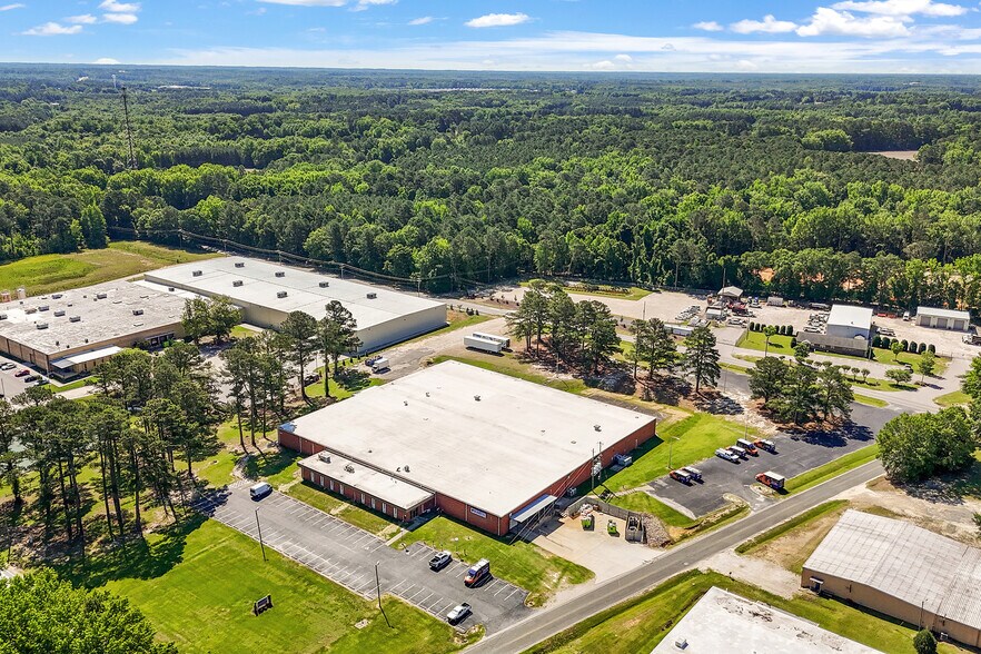 More Photos Of 500 E Gannon Ave, Zebulon Manufacturing For Lease