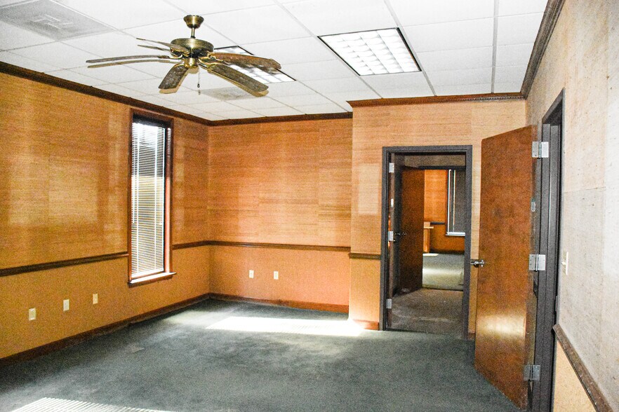 More Photos Of 31 Quail Run, Edgefield Office For Sale