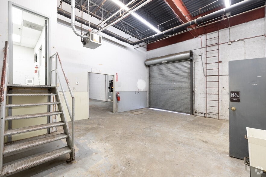 More Photos Of 1350 15th St, Fort Lee Apartments For Lease