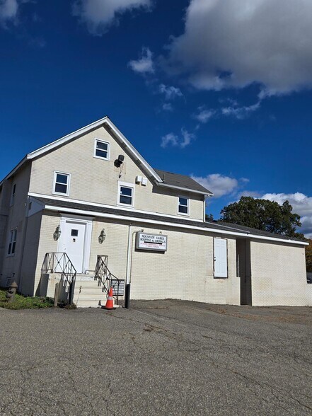 More Photos Of 360 Us-46, Mountain Lakes Freestanding For Sale