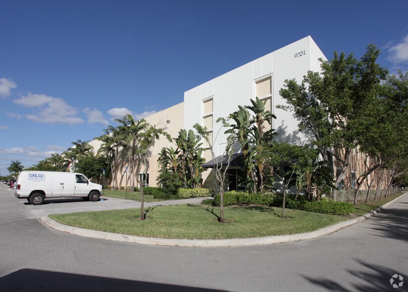 More Photos Of 9701 NW 112 Ave, Medley Distribution For Lease