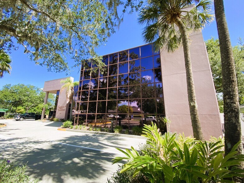 More Photos Of 401 Manatee Ave E, Bradenton Medical For Lease