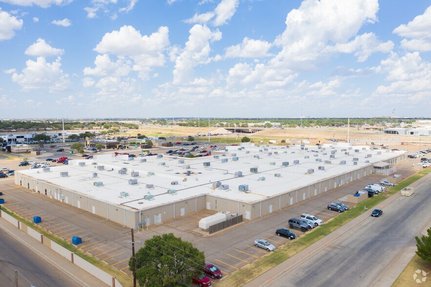 More Photos Of 2002 W Loop 289, Lubbock Office For Lease