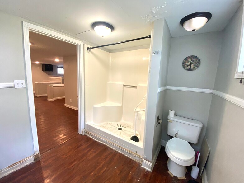 More Photos Of 78 Ash St, Calvert City Office For Sale