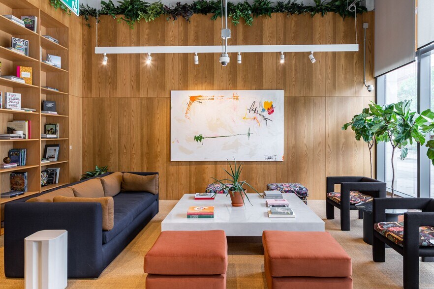 More Photos Of 1100-1104 King St W, Toronto Coworking Space