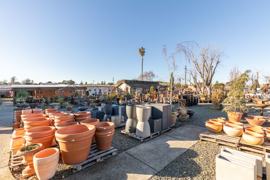More Photos Of 3885 Napa Vallejo Hwy, American Canyon Garden Center For Sale
