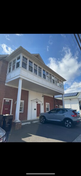 More Photos Of 100-120 Green St, Doylestown Apartments For Sale