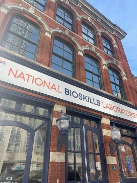 More Photos Of 120 Boulevard of the Allies, Pittsburgh Medical For Lease