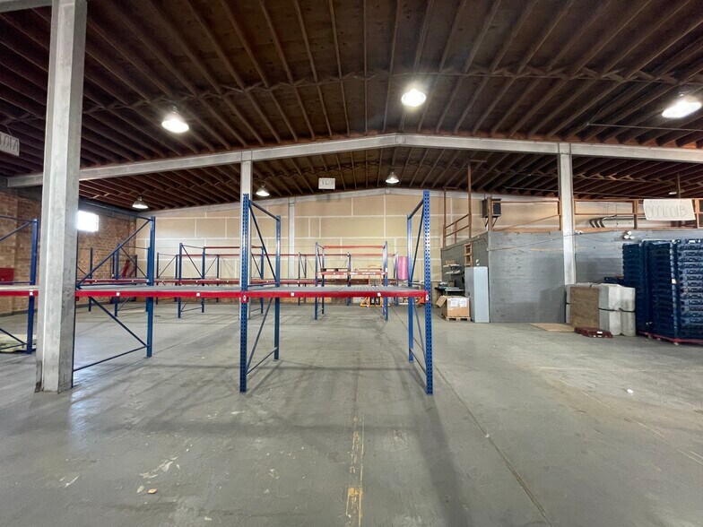 More Photos Of 2055 Garrett Way, Pocatello Warehouse For Lease