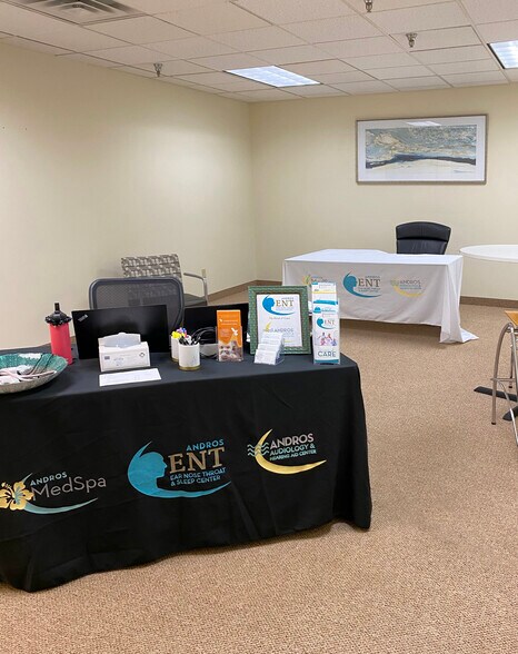 More Photos Of 2780 Snelling Ave N, Roseville Medical For Lease